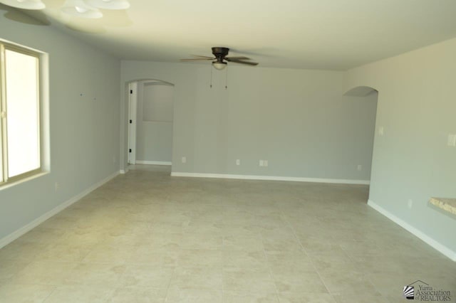 spare room featuring ceiling fan