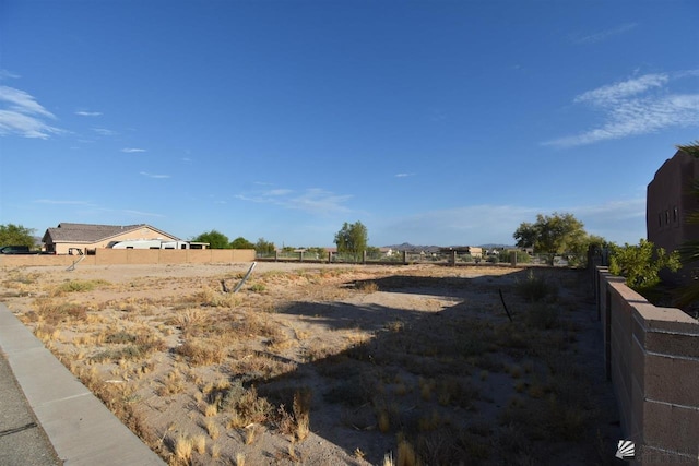 Listing photo 2 for 27282 Ligurta Ln, Wellton AZ 85356