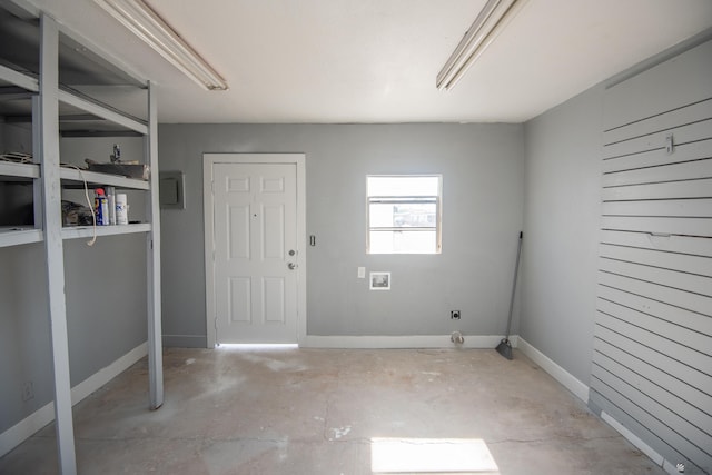 laundry area with electric dryer hookup