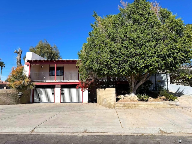 view of front of house