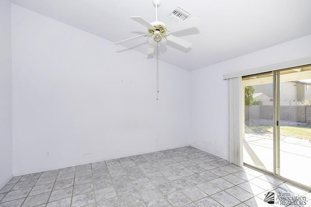 empty room with ceiling fan