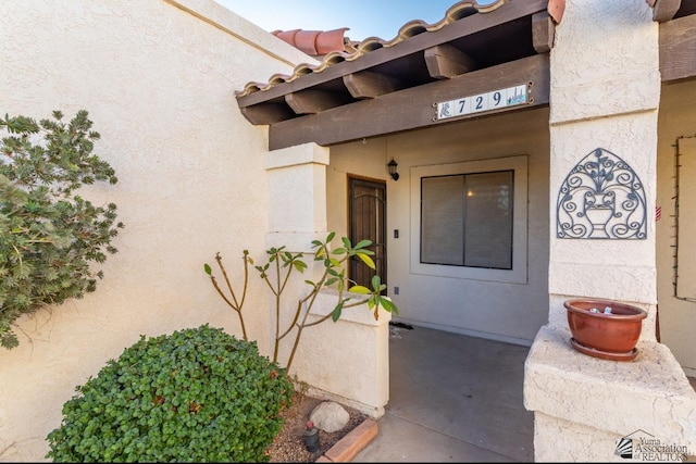 view of property entrance