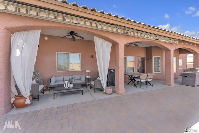 view of patio / terrace featuring an outdoor hangout area and ceiling fan