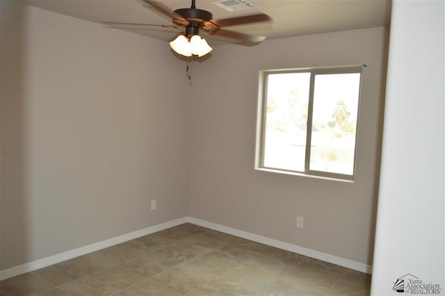 empty room with ceiling fan