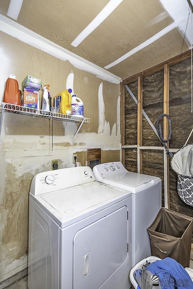 laundry area featuring independent washer and dryer