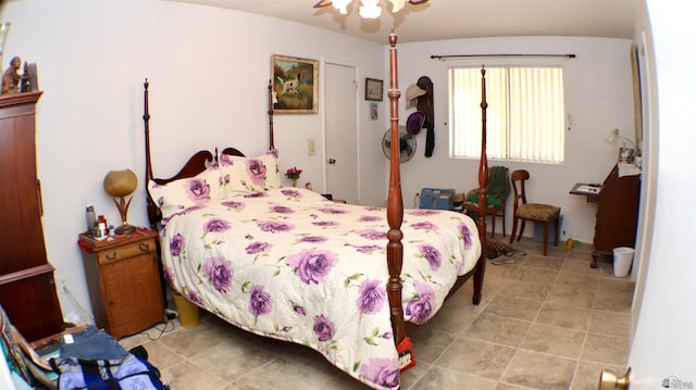 bedroom featuring ceiling fan