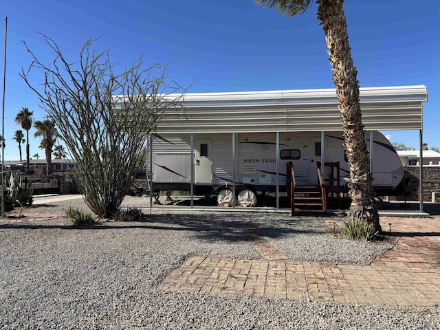 Listing photo 2 for 13428 E 48th Dr, Yuma AZ 85367