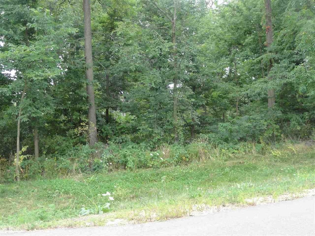 Listing photo 3 for LOT13 S Pow Wow Trl, Beloit WI 53511