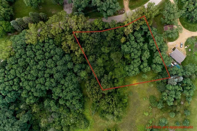 L7 Hickory Hill Ln, Green Lake, WI 54941