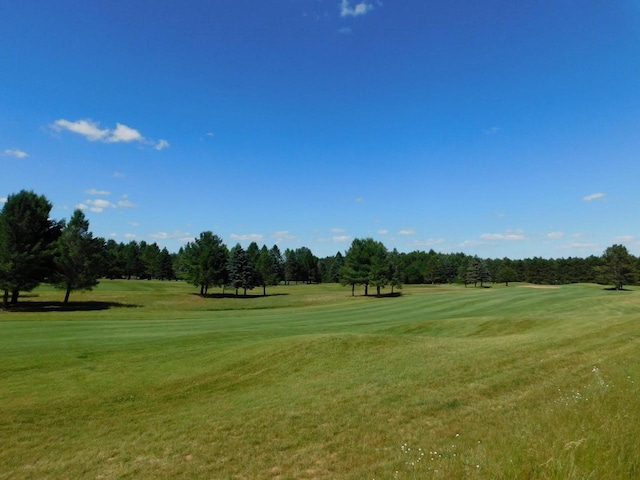 Listing photo 3 for Golf Ridge Cir, Montello WI 53949