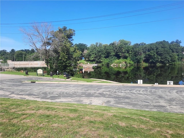 Listing photo 3 for 0 Roosevelt St, Black River Falls WI 54615