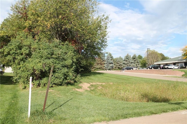 Listing photo 2 for LOT2 Oakwood Hills Pkwy, Eau Claire WI 54701