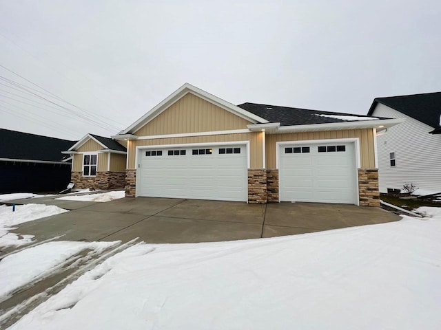 craftsman-style house with a garage