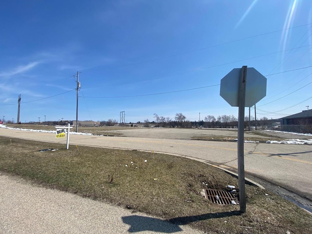 908 Terry Ln Unit Pclb, Burlington, WI 53105