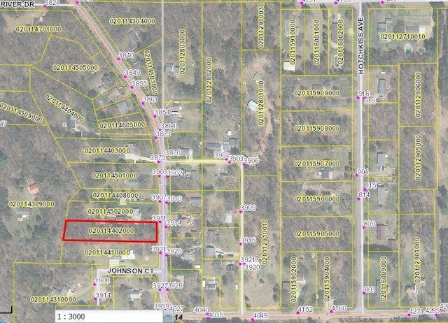 3917 N Shore Dr, Eau Claire, WI 54703