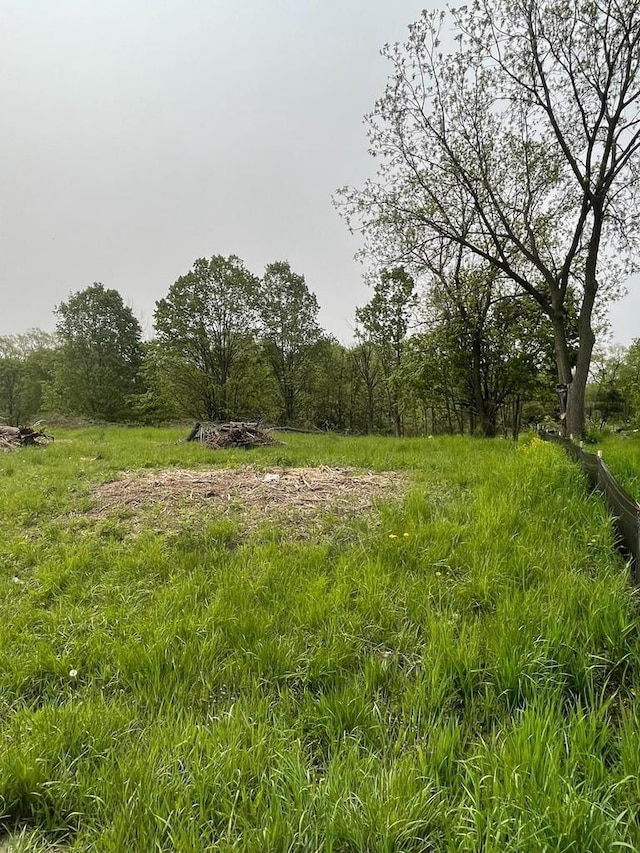 Listing photo 3 for 15070 Franklin Dr Lot 1, Brookfield WI 53005