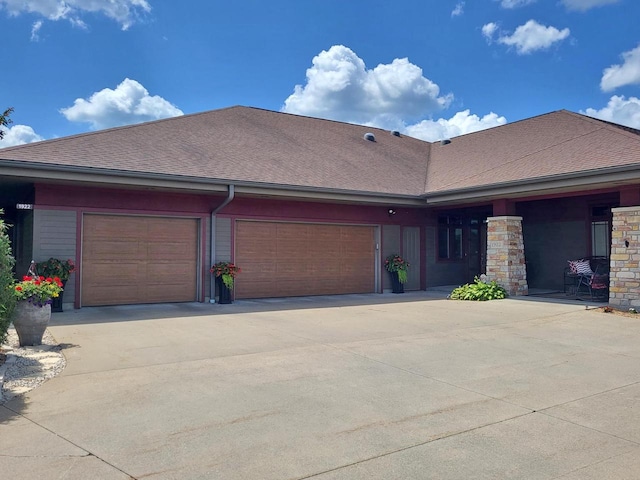 view of front of house with a garage