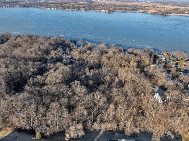 2020 E Lake Shore Dr, Twin Lakes, WI 53181