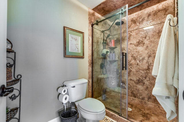 3310 Saracen Way, Verona, WI 53593 - full bathroom with a shower stall and toilet