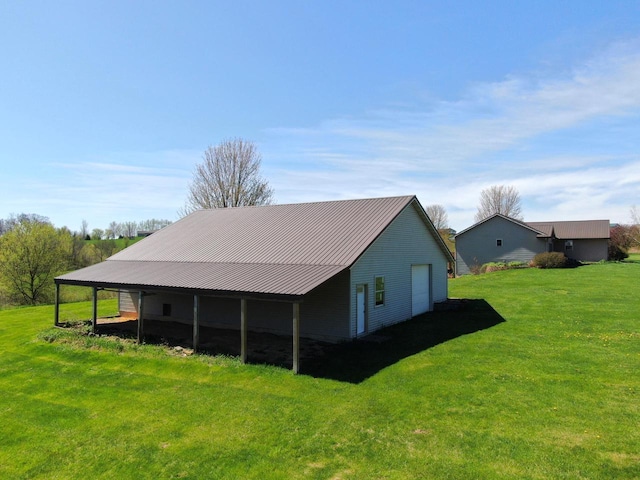 exterior space featuring a yard