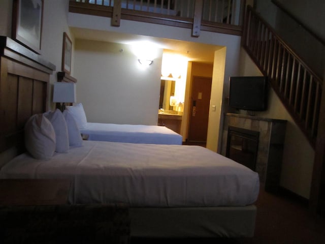 bedroom with a towering ceiling