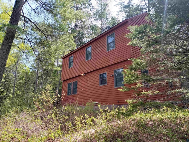 view of home's exterior