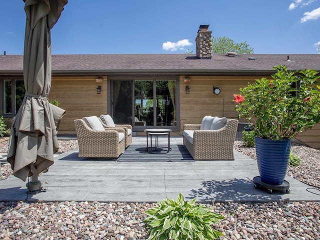 view of patio with outdoor lounge area