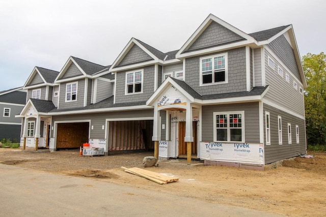 view of front of house with a garage and driveway