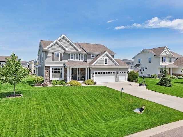 craftsman inspired home featuring a front yard