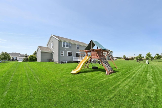 view of jungle gym featuring a yard