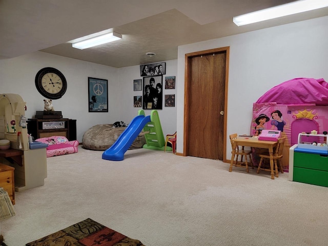 rec room featuring carpet