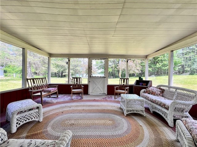 view of sunroom / solarium