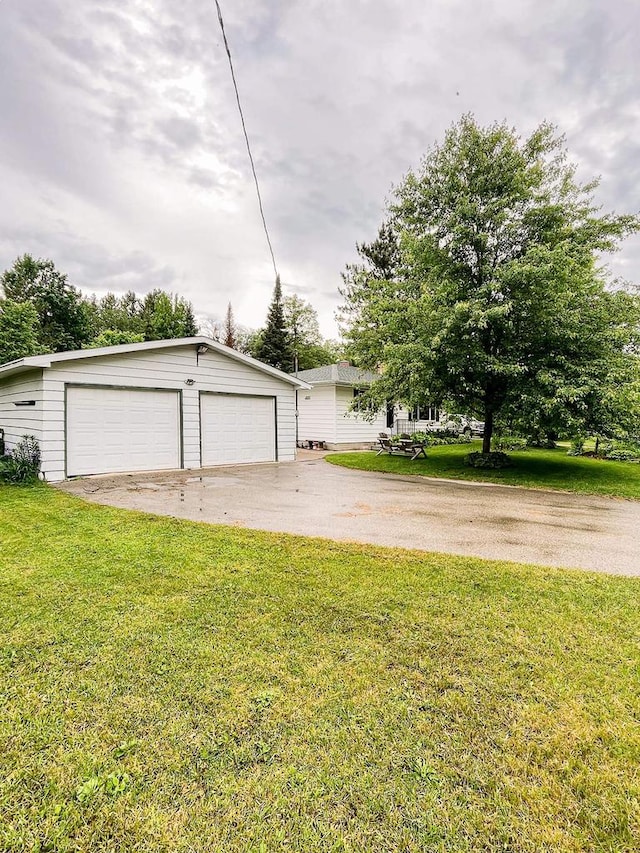 N9451 Parkway Rd, Crivitz, WI 54114 - view of detached garage