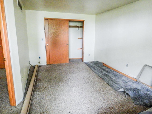 441 Washington St, Oconto, WI 54153 - bedroom featuring carpet flooring and a closet