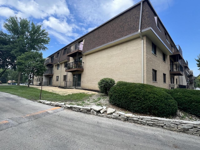 view of building exterior