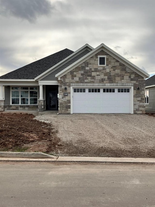 view of front facade featuring a garage