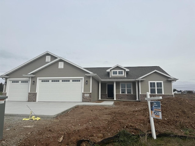 view of front of house with a garage