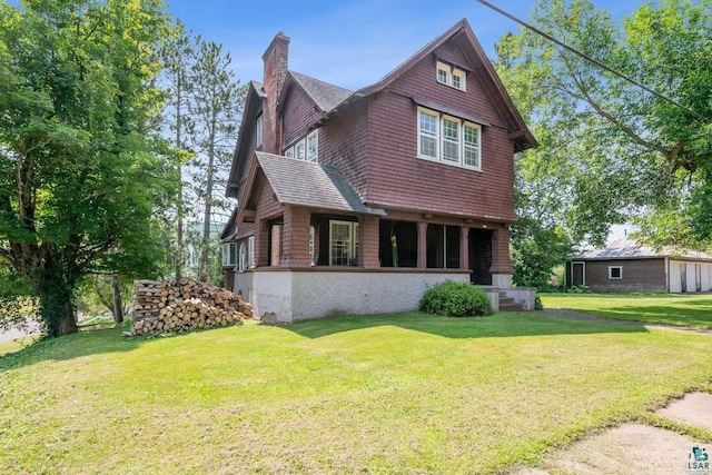 exterior space with a front yard