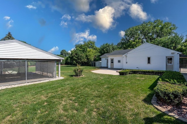 view of yard with a patio