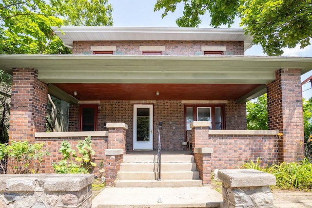 view of front facade with covered porch