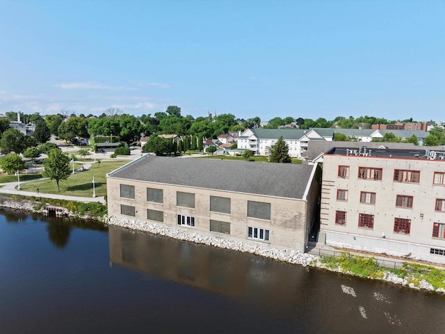 834 N Water St, Sheboygan, WI 53081 - aerial view with a water view