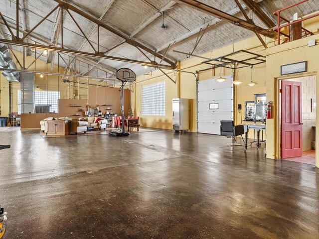 834 N Water St, Sheboygan, WI 53081 - view of garage