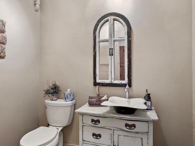 834 N Water St, Sheboygan, WI 53081 - bathroom featuring vanity and toilet