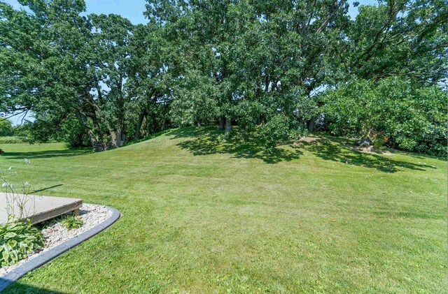 W12203 State Road 23, Ripon, WI 54971 - view of yard
