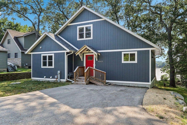 view of front of house