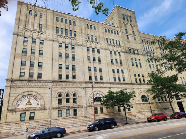 view of building exterior