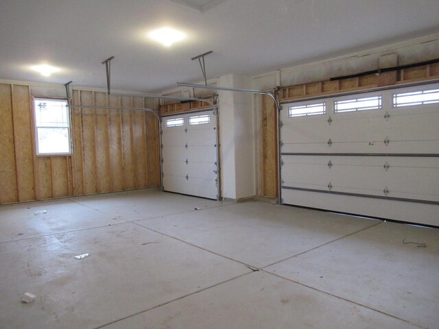518 Woodside Ct, West Bend, WI 53095 - view of garage