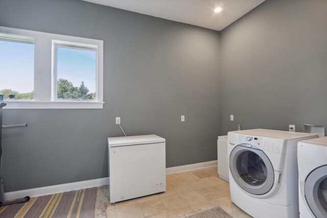 bathroom featuring a bathing tub and vanity