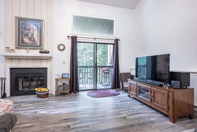 living room with light wood-type flooring