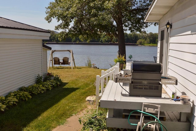 view of yard with a water view